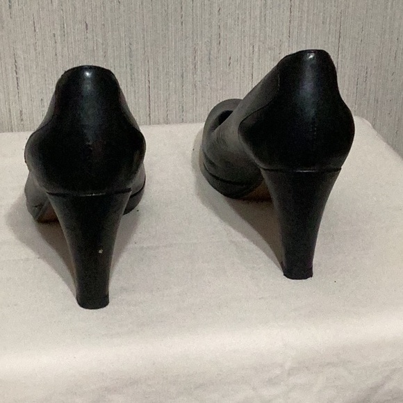 Clarks Artisan heels. - Picture 5 of 7